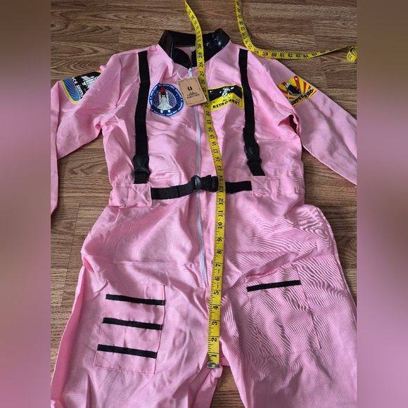 Pink Astronaut Halloween Costume - Picture 12 of 12